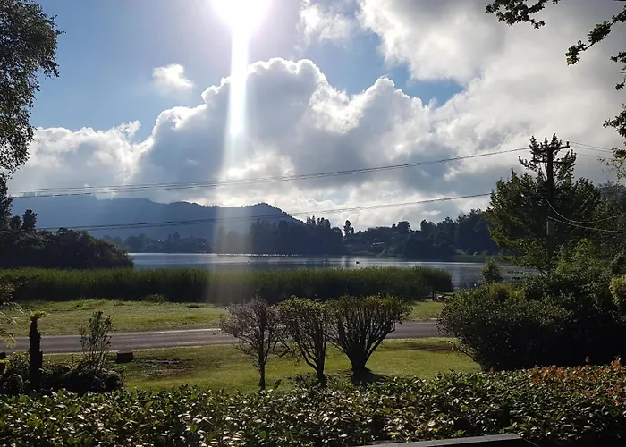 度假居 Perfect Lakeside Summer House