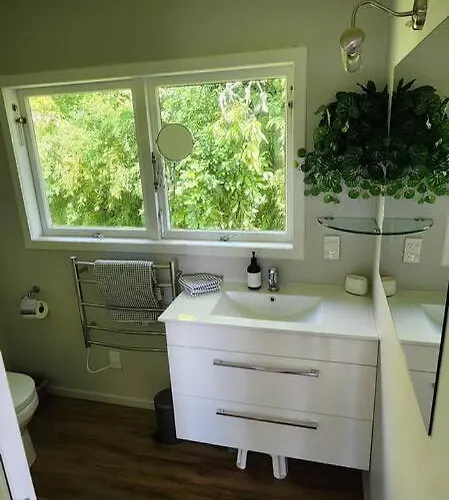 Perfect Lakeside Summer House Holiday home Rotorua