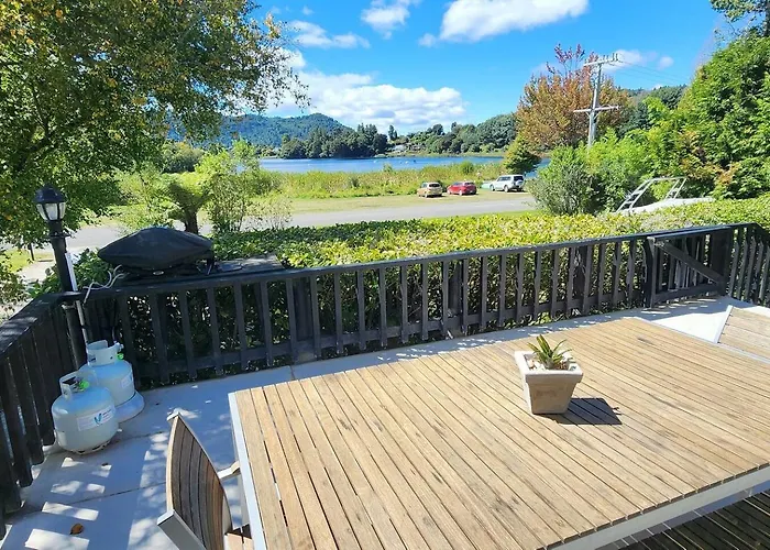 Holiday home Perfect Lakeside Summer House Rotorua